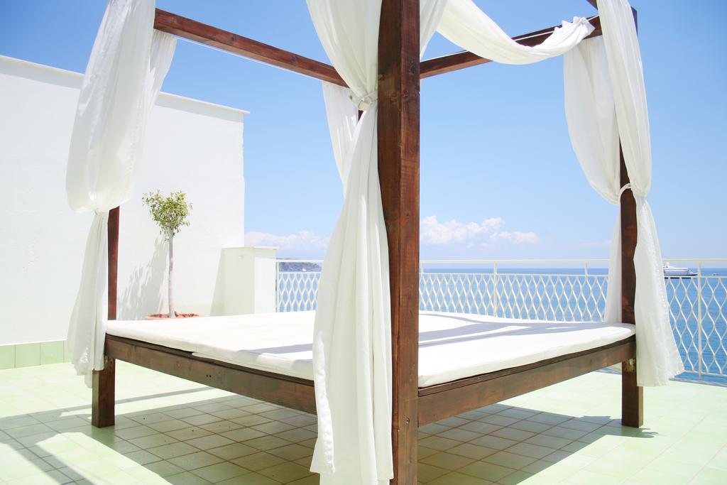 Mediterraneo Guesthouse Giardini Naxos Room photo