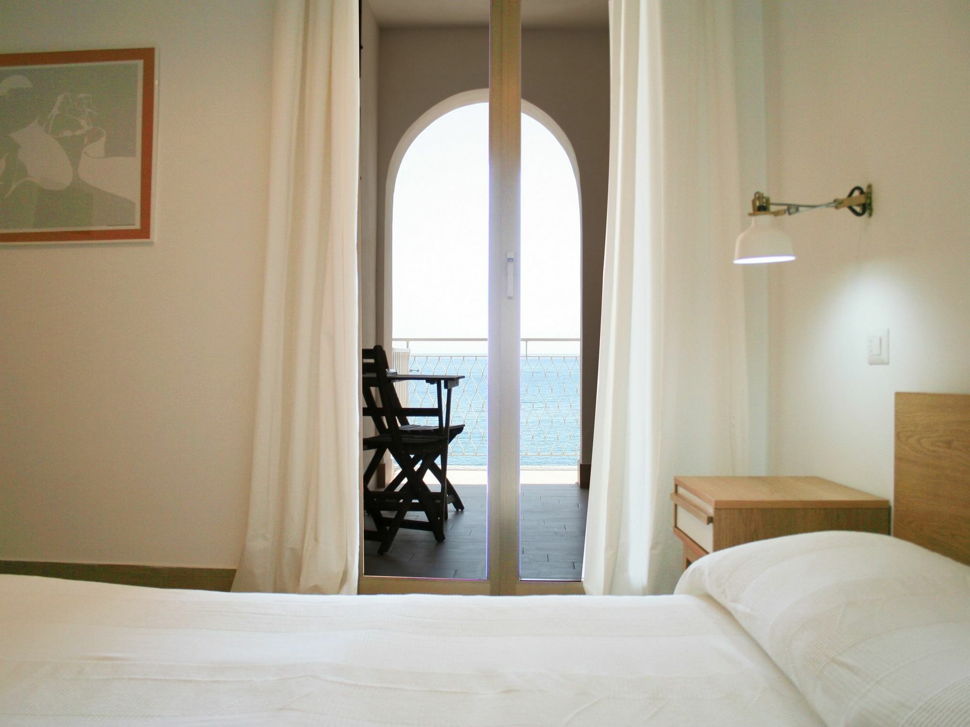 Mediterraneo Guesthouse Giardini Naxos Exterior photo